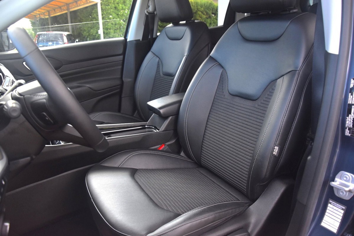 Jeep Compass 1.3 T4 190CV PHEV AT6 4xe Limited (8)