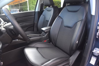Jeep Compass 1.3 T4 190CV PHEV AT6 4xe Limited (8)