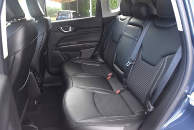 Jeep Compass 1.3 T4 190CV PHEV AT6 4xe Limited (9)