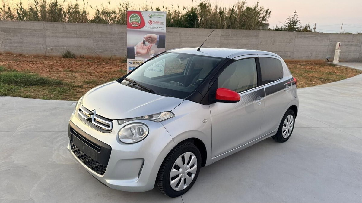 Citroen C1 C1 PureTech 82 5 porte Shine (3)