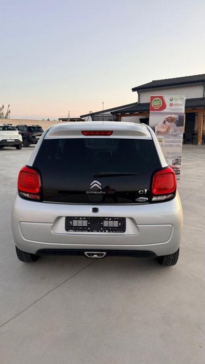 Citroen C1 C1 PureTech 82 5 porte Shine (9)