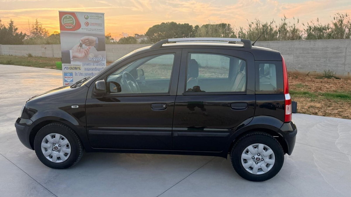 Fiat Panda 1.2 Emotion (3)