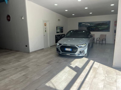 Audi A1 citycarver 30 TFSI Identity Contrast usata
