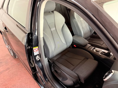 Audi A3 Sportback 1.6 TDI 105 CV CR S tronic Ambiente (11)