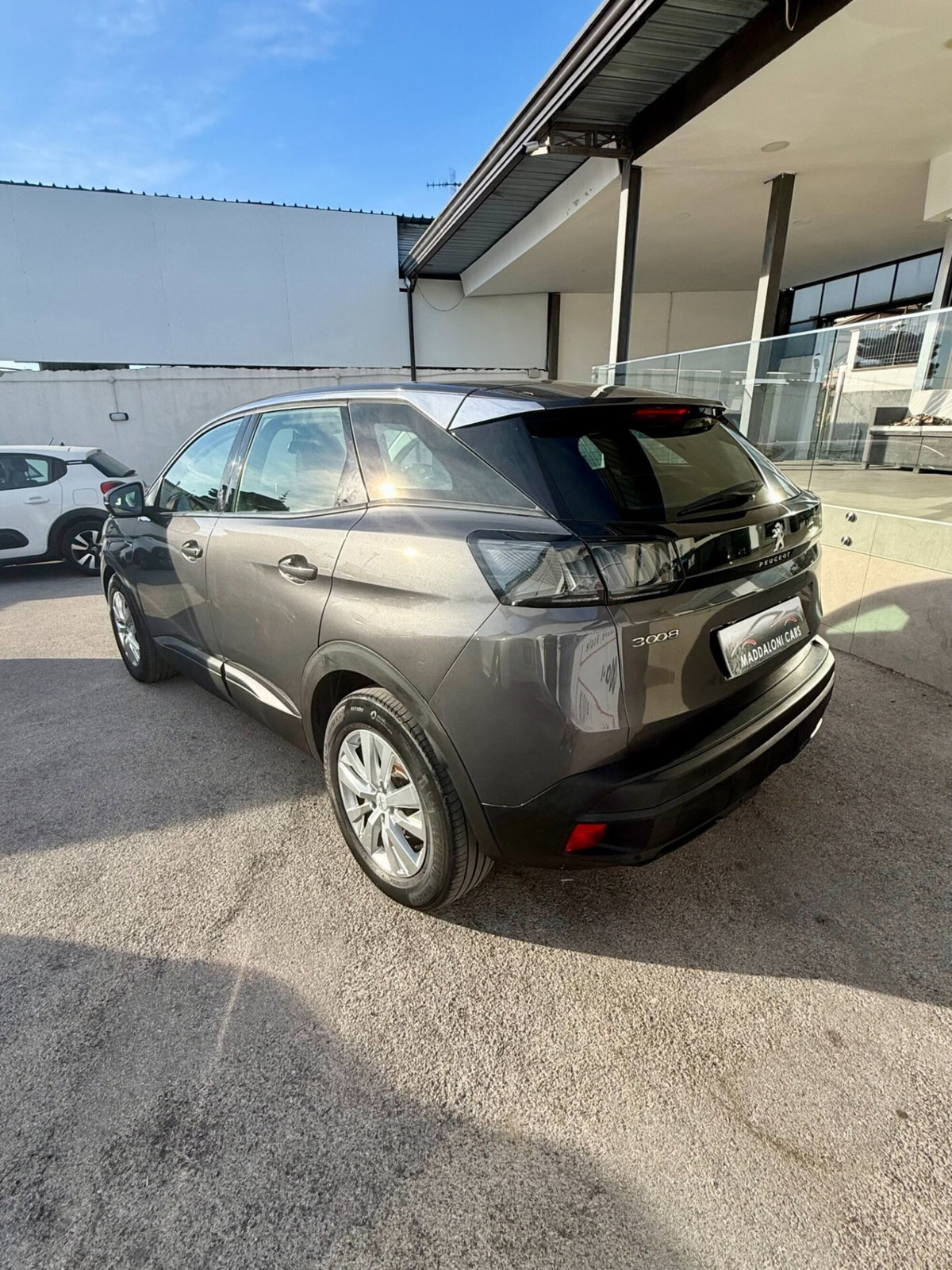 Peugeot 3008 BlueHDi 130 S&S Allure (8)