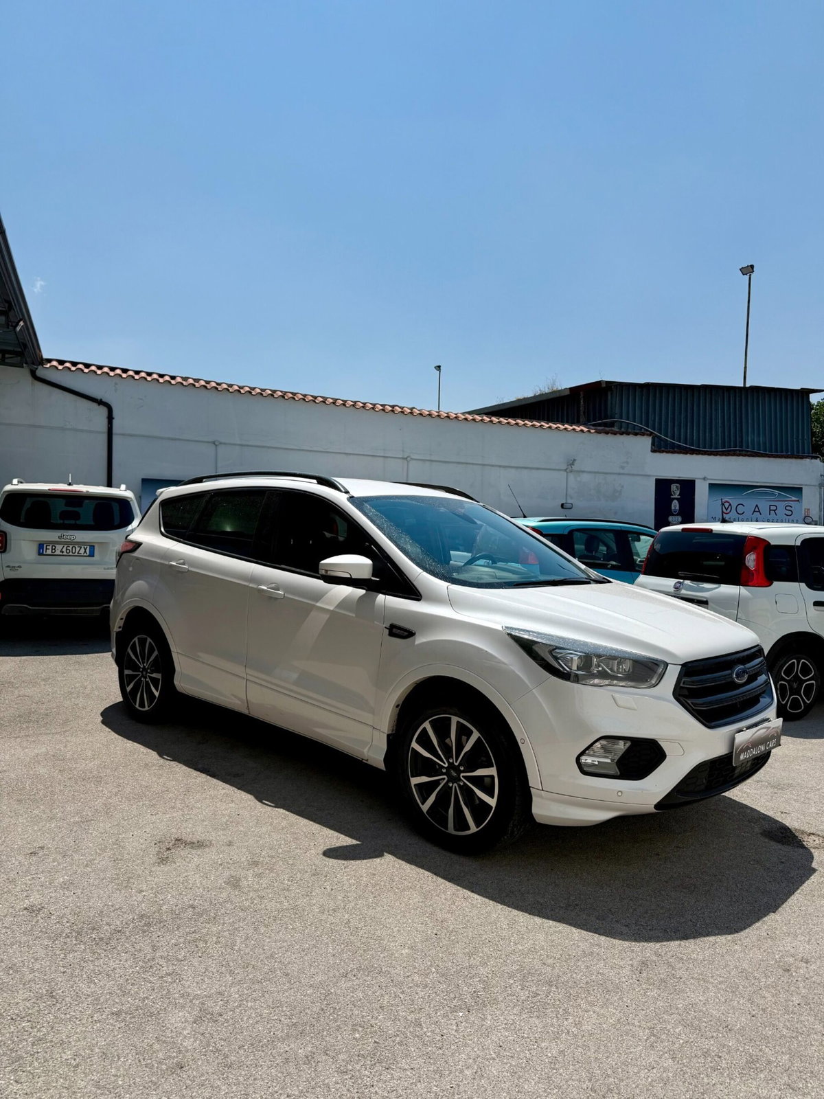 Ford Kuga 1.5 TDCI 120 CV S&S 2WD ST-Line (3)