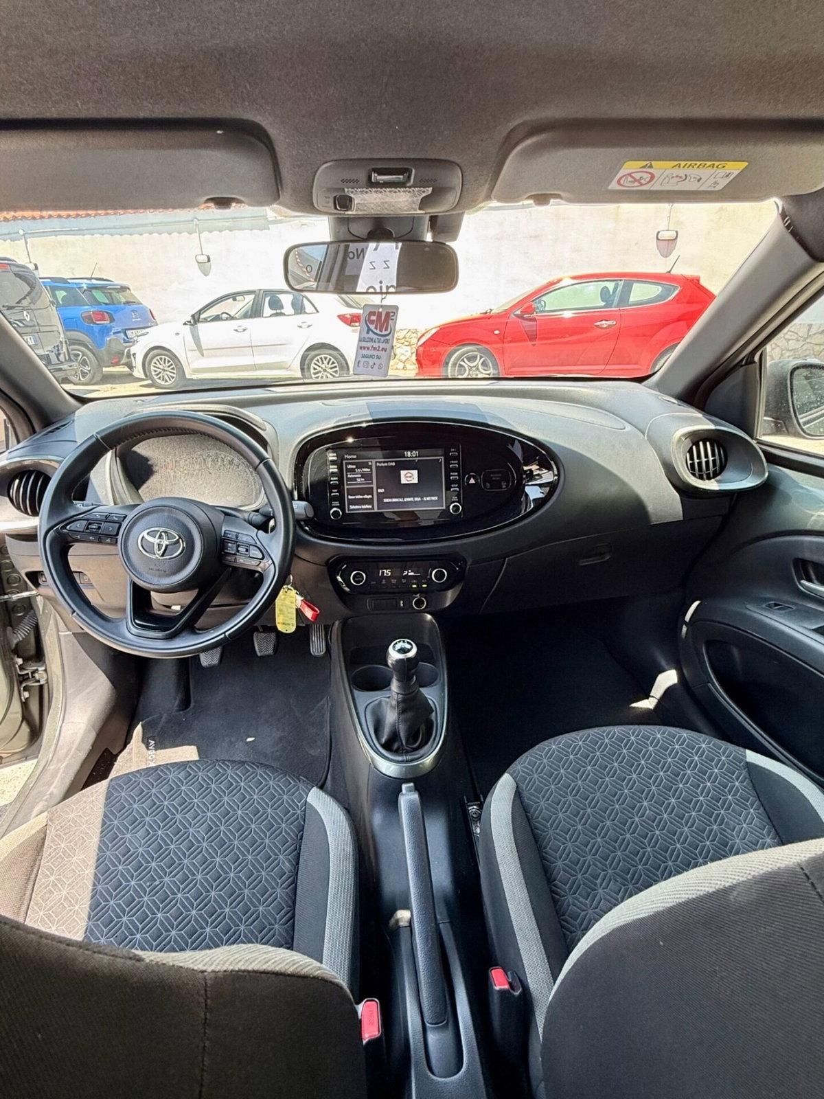 Toyota Aygo X 1.0 VVT-i 72 CV 5 porte Limited Air (18)