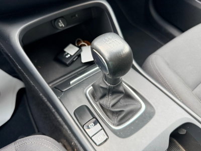 Volvo XC40 T3 Momentum Pro (13)