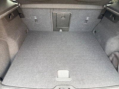 Volvo XC40 T3 Momentum Pro (14)