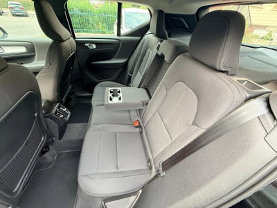 Volvo XC40 T3 Momentum Pro (9)
