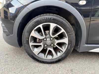 Opel Karl Rocks 1.0 73 CV (6)