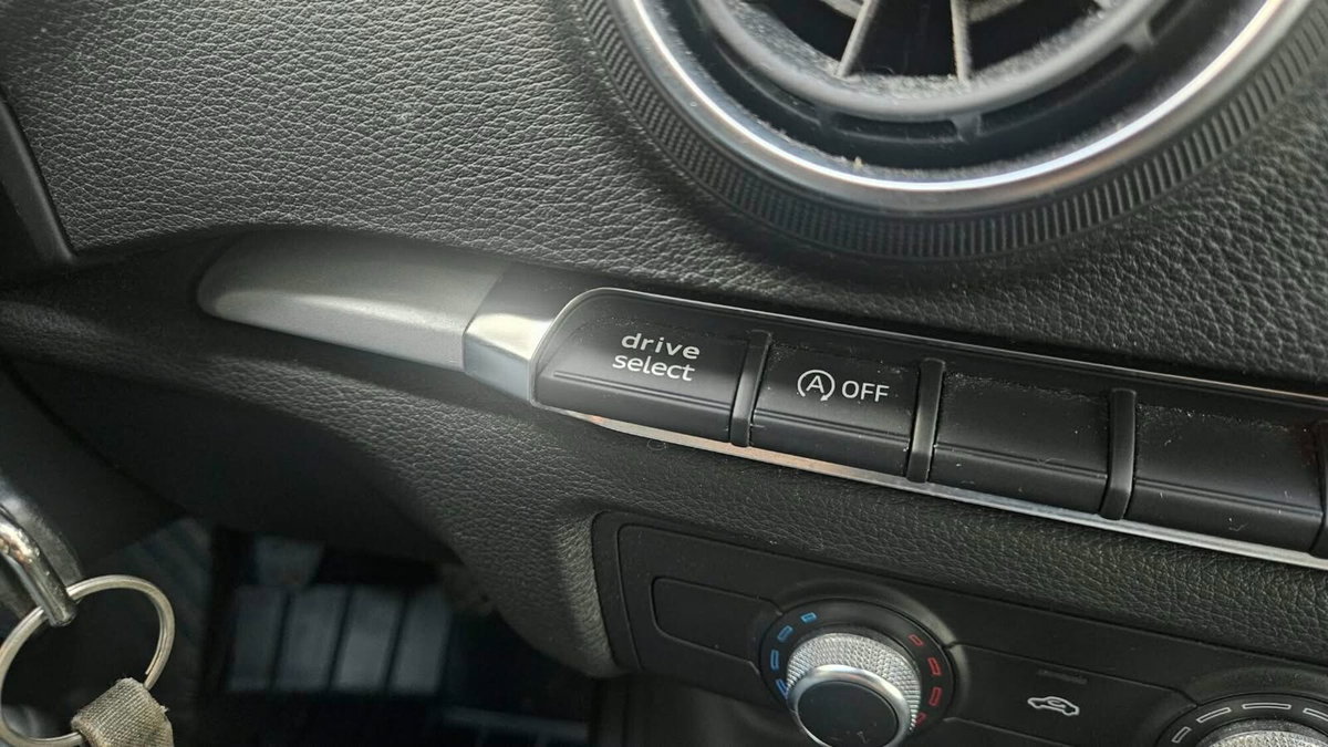 Audi A3 Sportback 1.6 TDI Business (14)