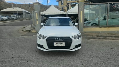 Audi A3 Sportback 1.6 TDI Business (2)