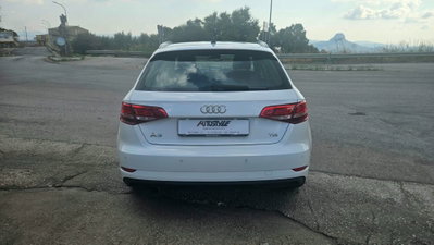 Audi A3 Sportback 1.6 TDI Business (4)