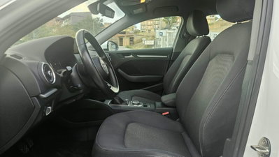 Audi A3 Sportback 1.6 TDI Business (6)