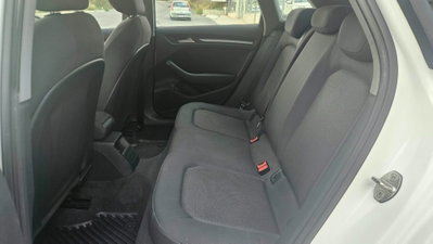 Audi A3 Sportback 1.6 TDI Business (7)