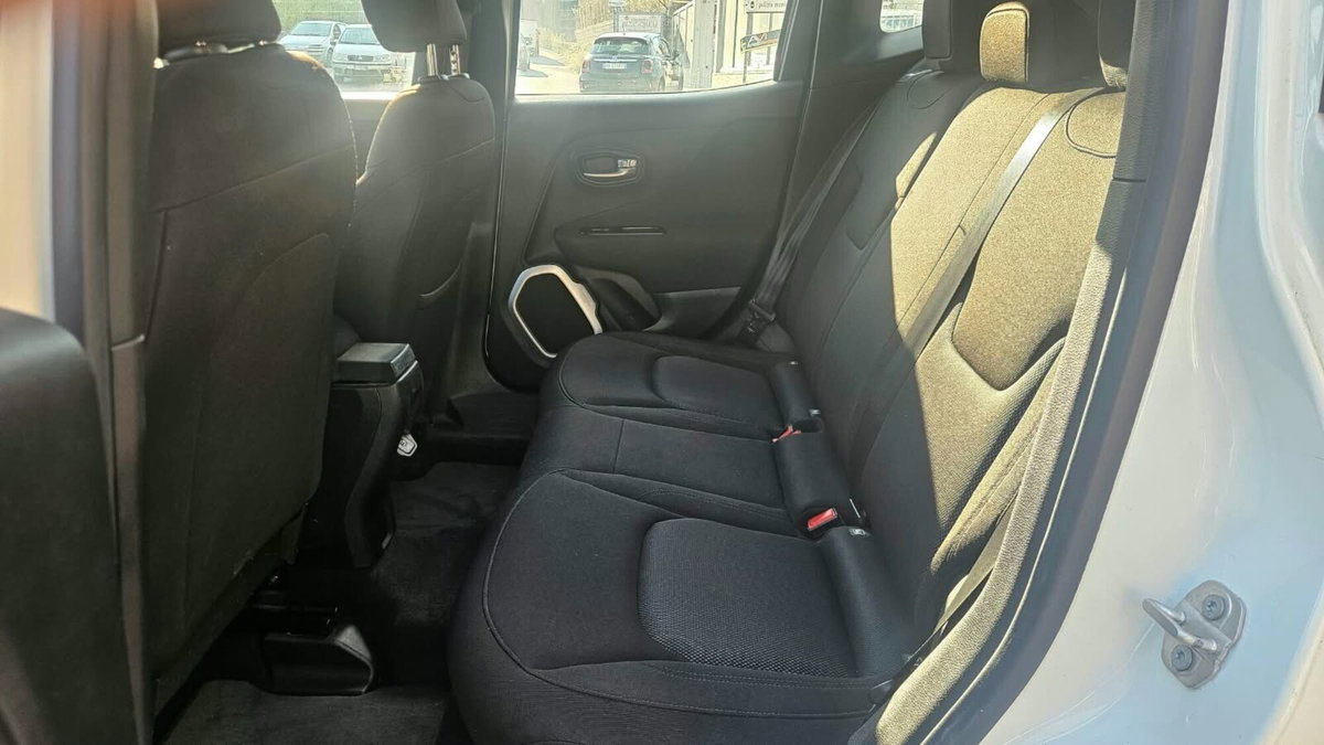 Jeep Renegade 1.6 Mjt 120 CV Longitude (7)
