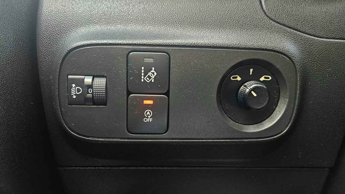 Citroen C3 PureTech 82 S&S Feel (13)
