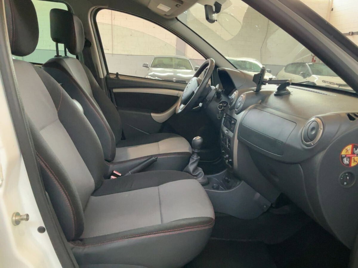 Dacia Duster 1.5 dCi 110CV 4x2 Lauréate N1 (7)