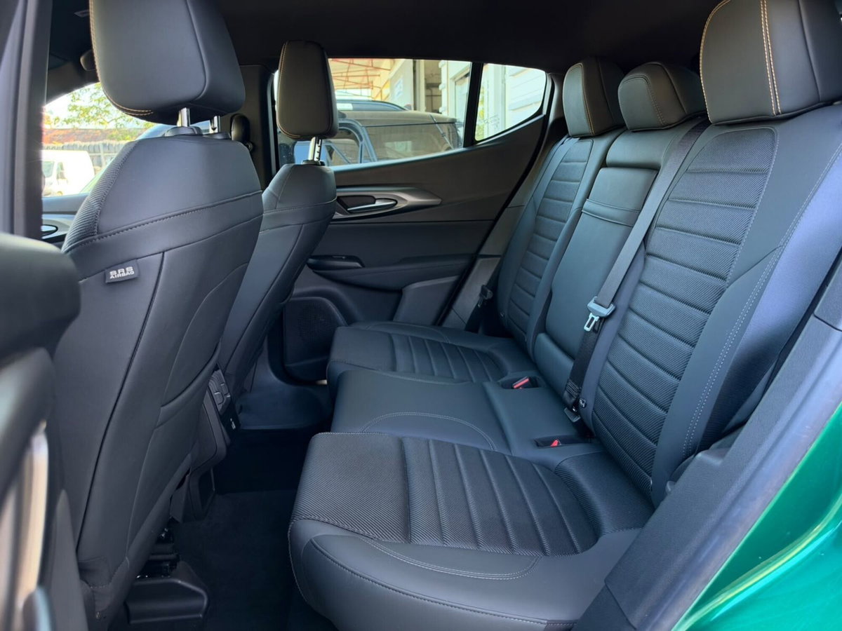 Alfa Romeo Tonale 1.3 phev Intensa Q4 280cv at6 (15)