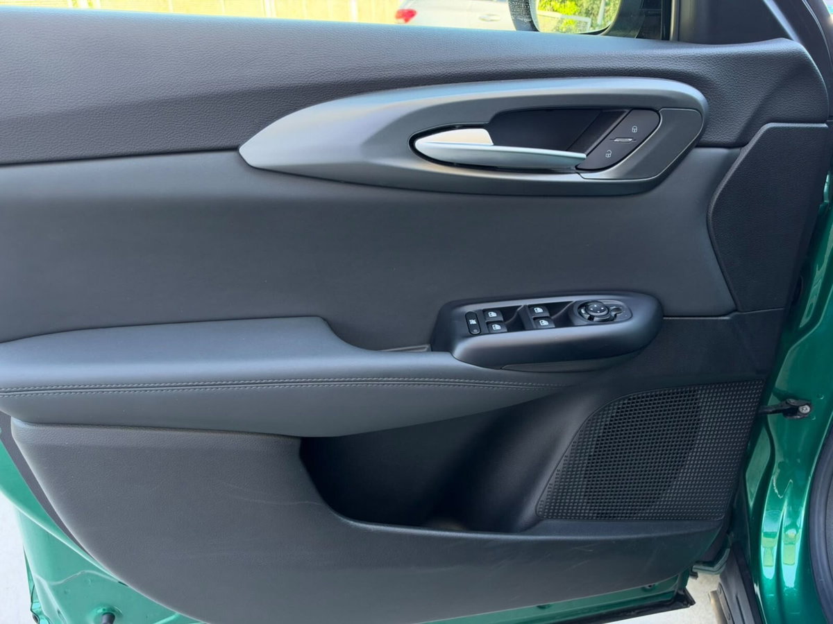 Alfa Romeo Tonale 1.3 phev Intensa Q4 280cv at6 (16)