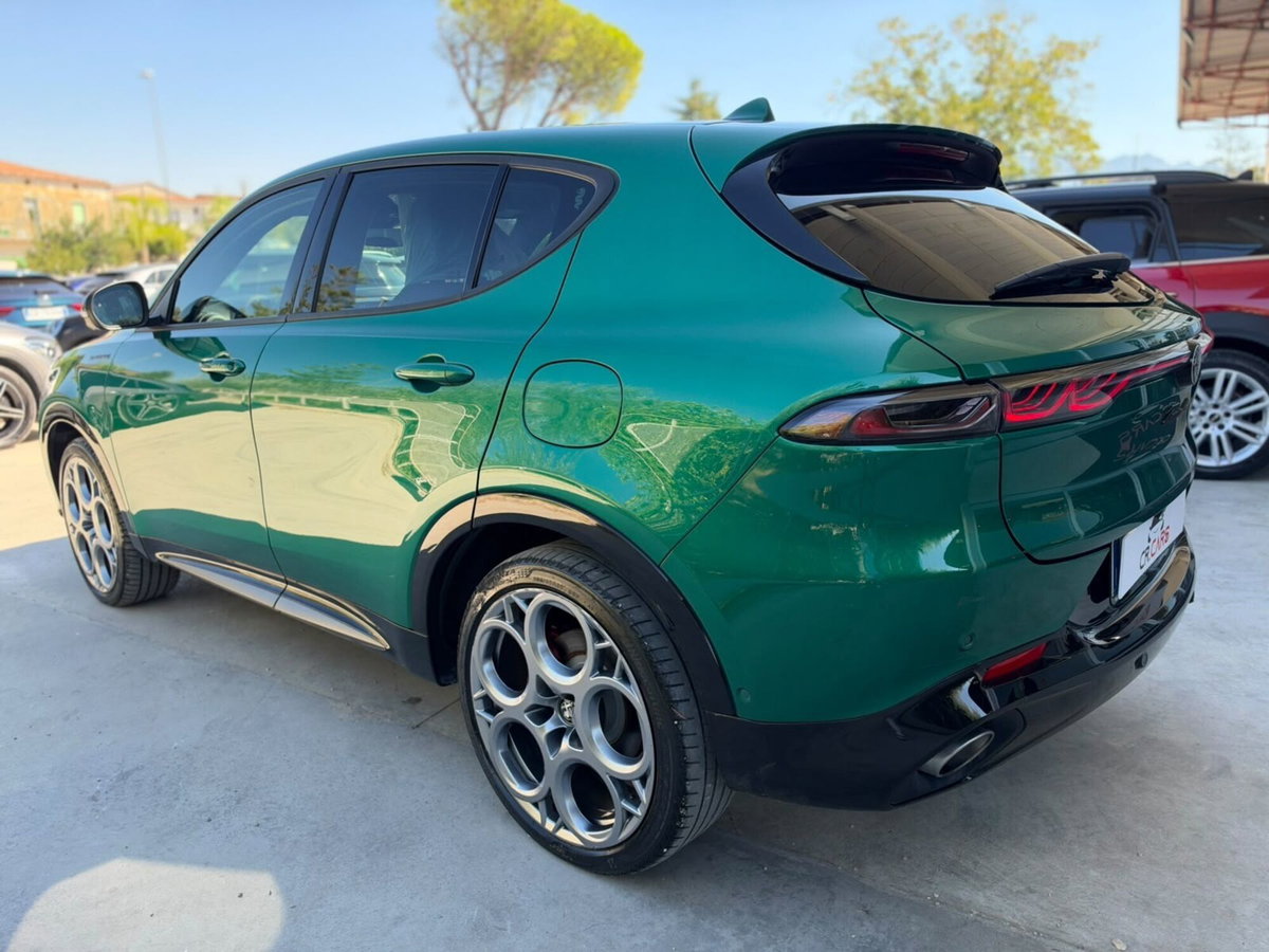 Alfa Romeo Tonale 1.3 phev Intensa Q4 280cv at6 (5)
