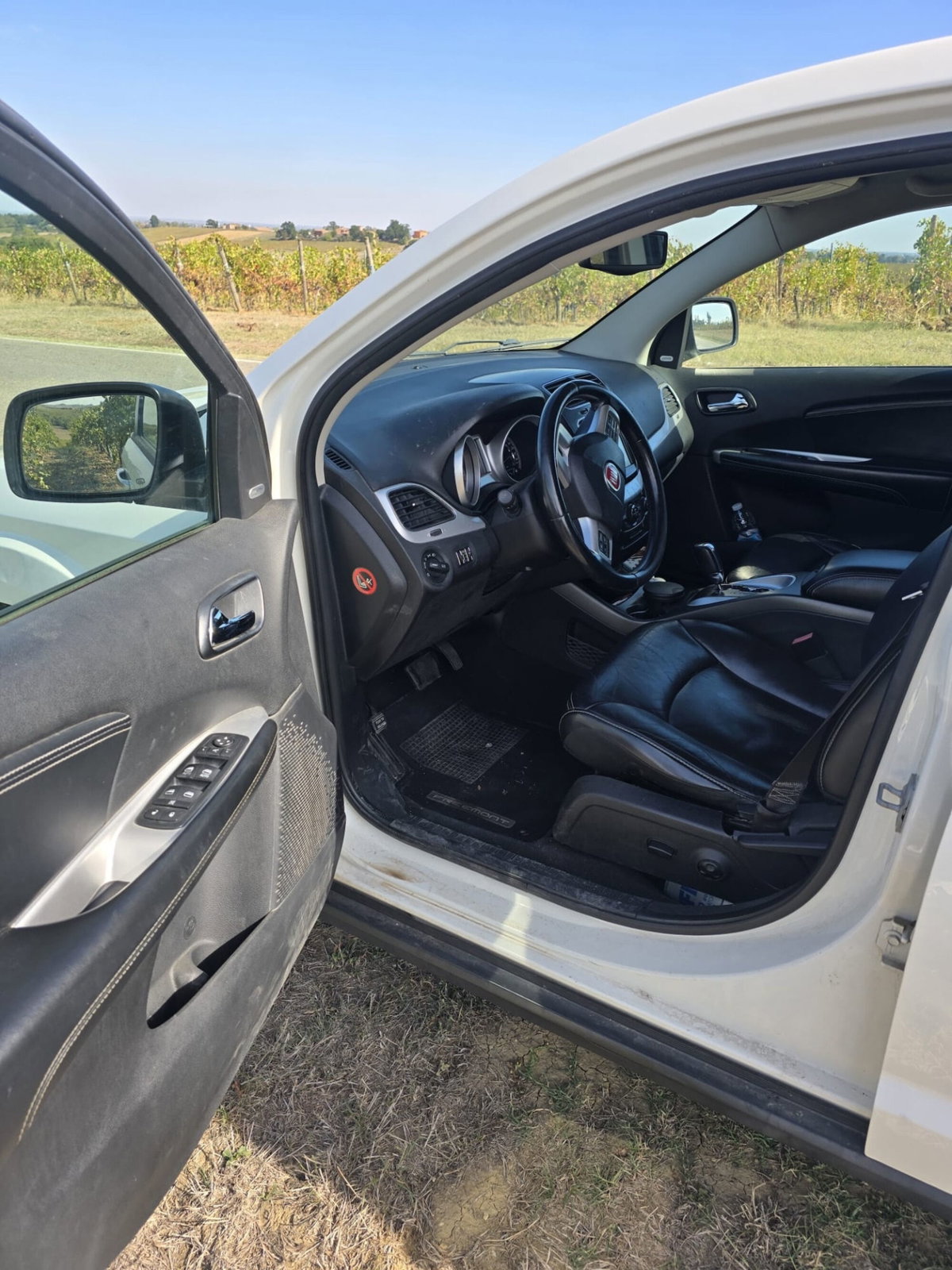 Fiat Freemont 2.0 Mjt 170 CV 4x4 Automatica Lounge (4)