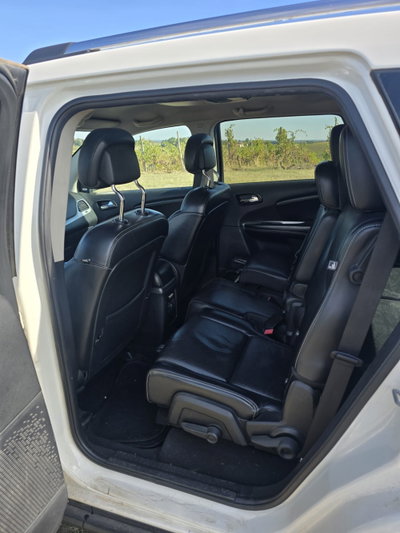 Fiat Freemont 2.0 Mjt 170 CV 4x4 Automatica Lounge (6)