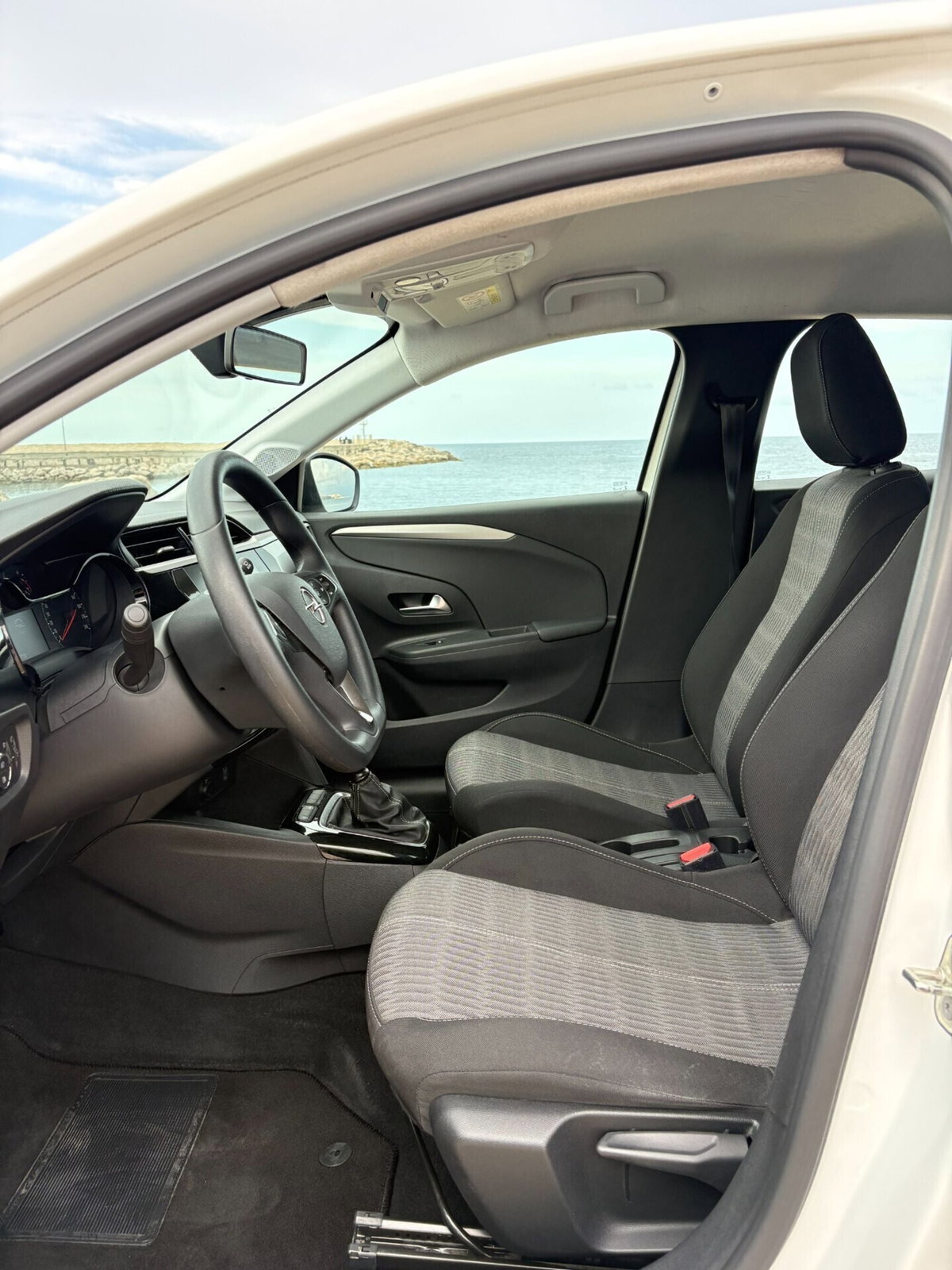Opel Corsa 1.5 D 100 CV (10)
