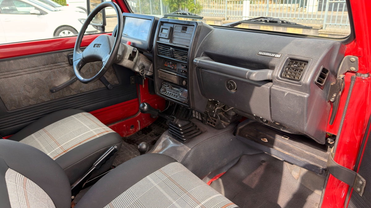 Suzuki Samurai 1.3i cat Berlina De Luxe S (6)