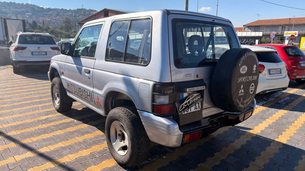 Mitsubishi Pajero 2.5 TDI Metal-top S. Select GLX (4)