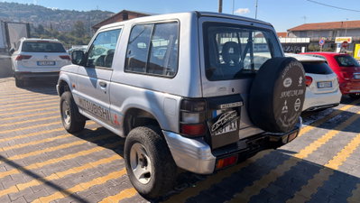 Mitsubishi Pajero 2.5 TDI Metal-top S. Select GLX (4)