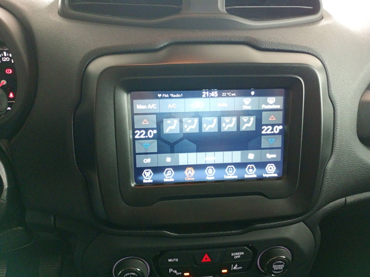 Jeep Renegade 1.6 Mjt 130 CV Limited (14)