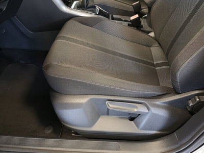 Volkswagen T-Roc 1.0 TSI Business BlueMotion Technology (17)