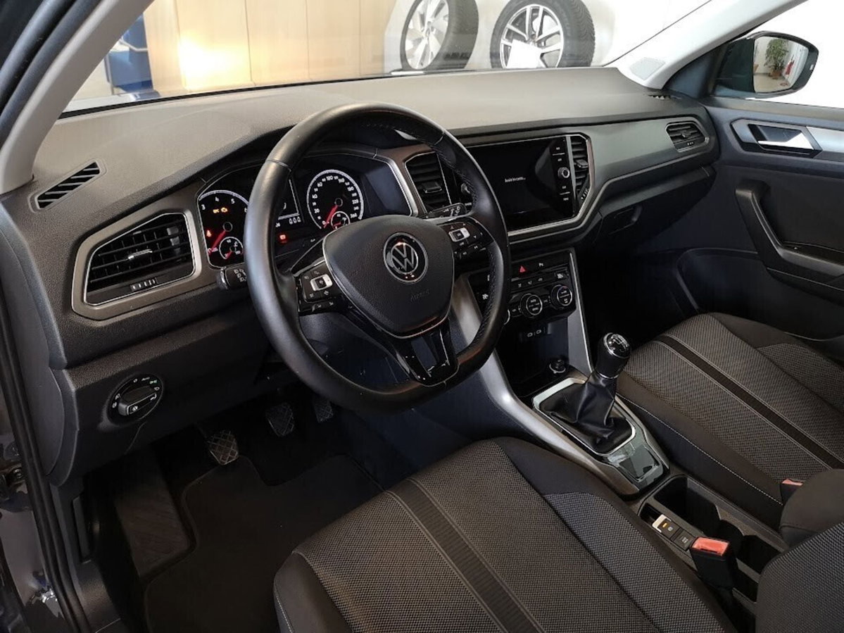 Volkswagen T-Roc 1.0 TSI Business BlueMotion Technology (9)