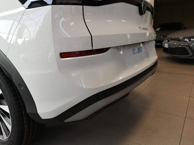 Volkswagen T-Roc 1.5 tsi Life dsg (18)