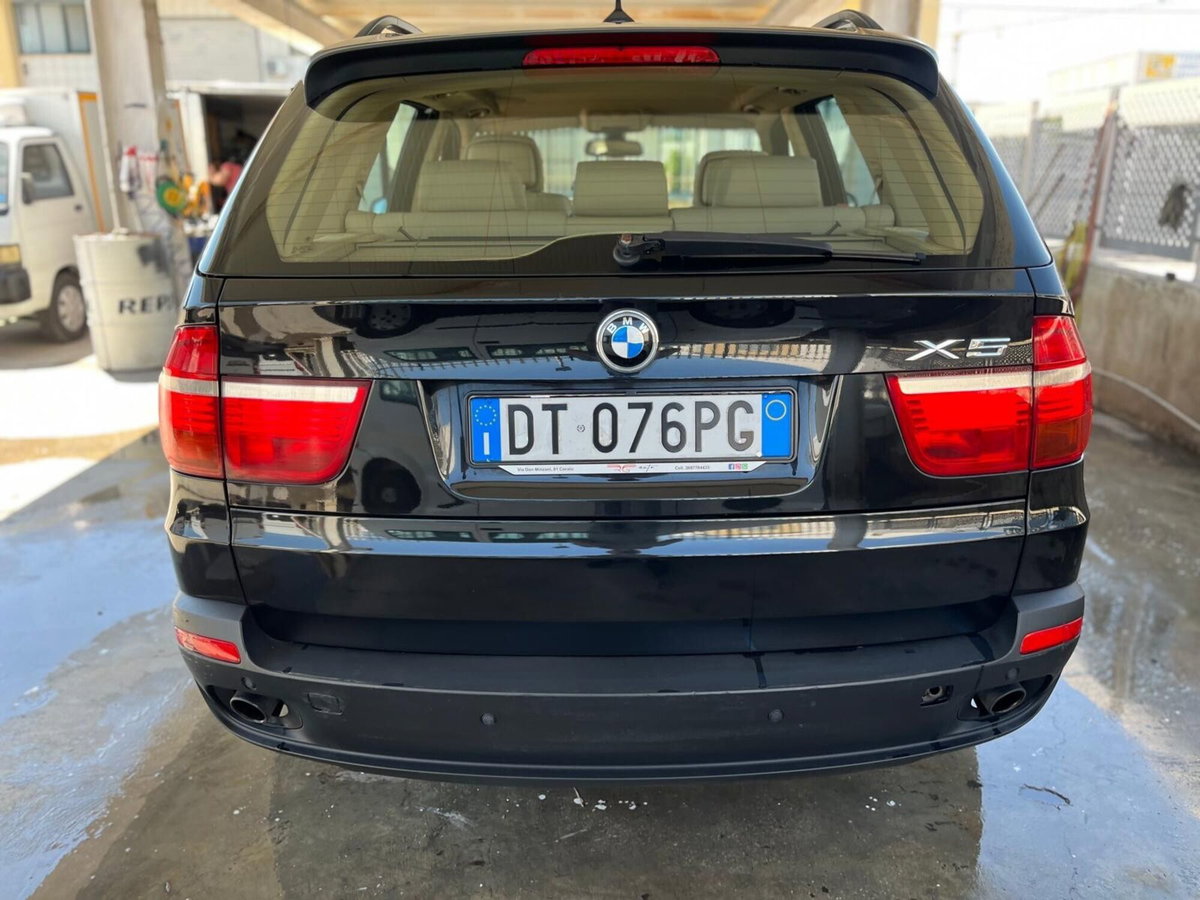 BMW X5 xDrive30d 48V Msport (2)