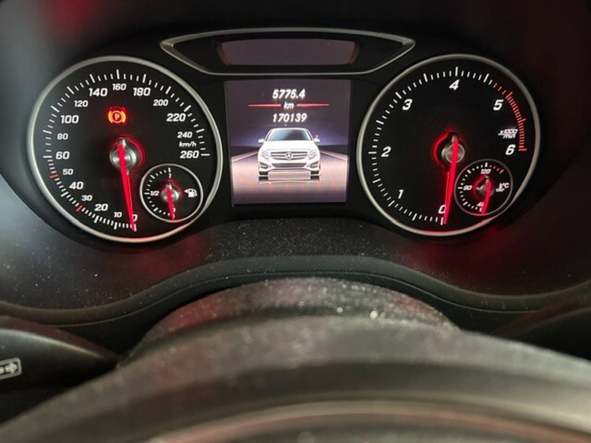 Mercedes-Benz Classe B 180 CDI Executive (11)
