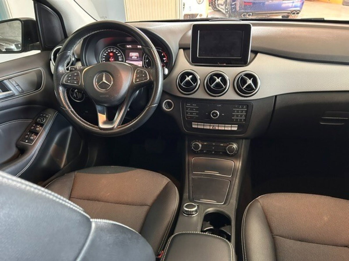 Mercedes-Benz Classe B 180 CDI Executive (14)