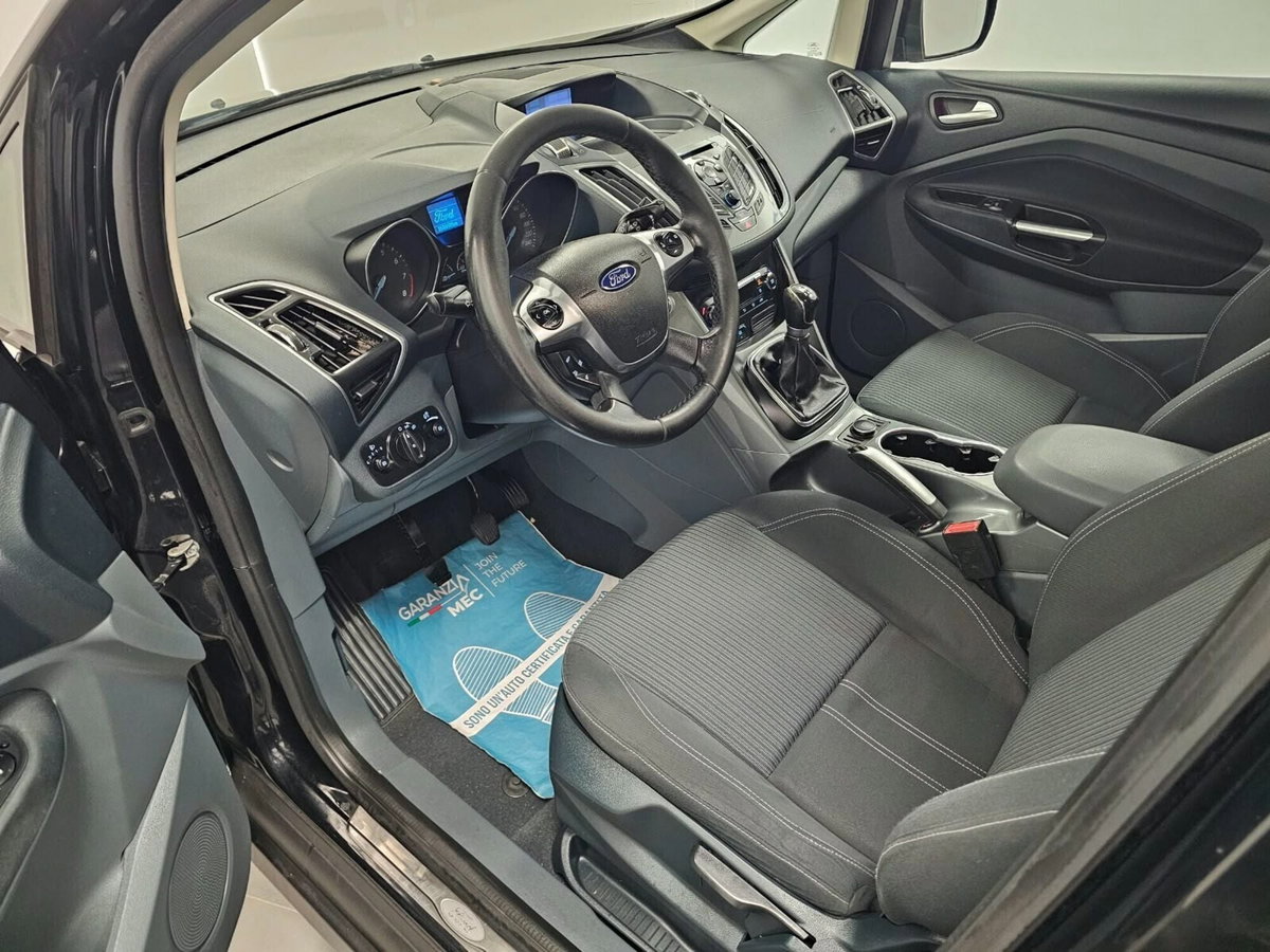 Ford C-Max 1.6 120CV GPL Titanium (10)