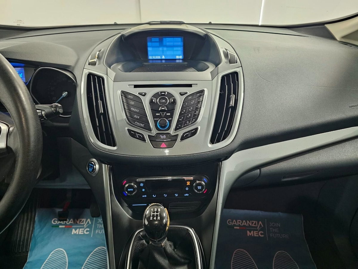 Ford C-Max 1.6 120CV GPL Titanium (9)