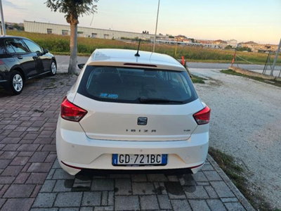 SEAT Ibiza 1.0 TGI 5 porte Style (4)