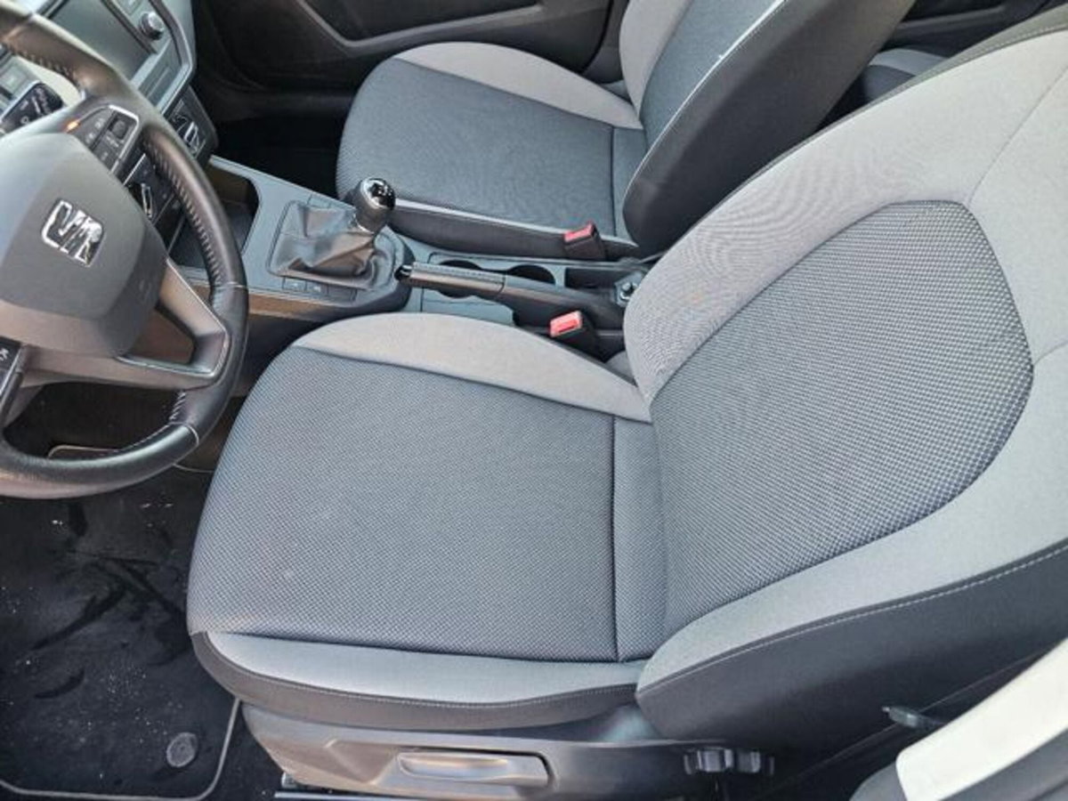 SEAT Ibiza 1.0 TGI 5 porte Style (9)