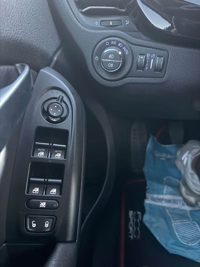 Fiat 500X 1.6 MultiJet 120 CV Lounge (17)