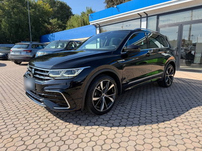 Volkswagen Tiguan 2.0 TDI 150 CV SCR DSG 4MOTION R-Line (3)