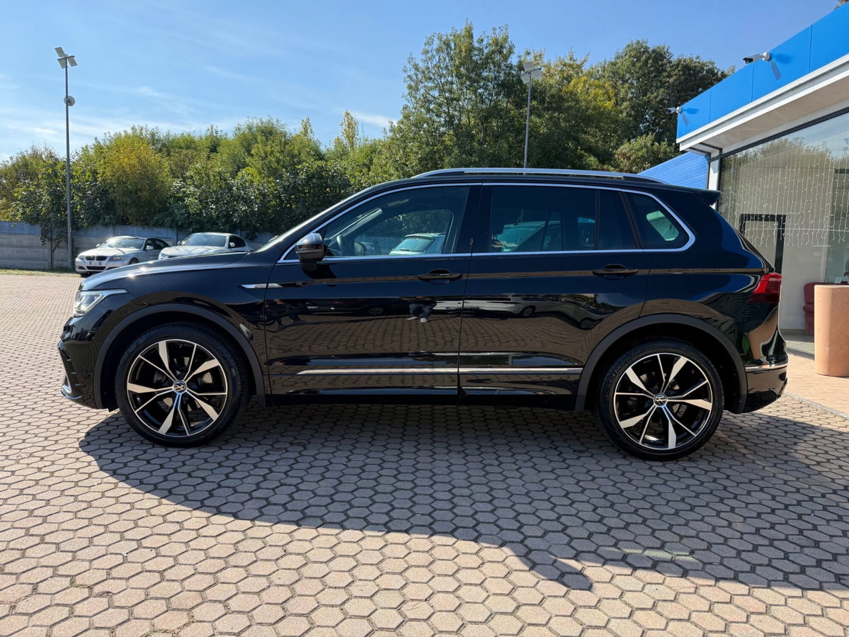 Volkswagen Tiguan 2.0 TDI 150 CV SCR DSG 4MOTION R-Line (4)