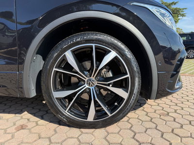 Volkswagen Tiguan 2.0 TDI 150 CV SCR DSG 4MOTION R-Line (9)
