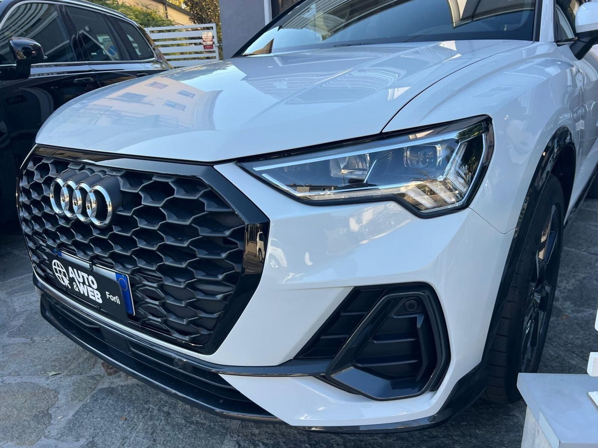 Audi Q3 Sportback 35 TDI quattro S tronic Business Plus (2)
