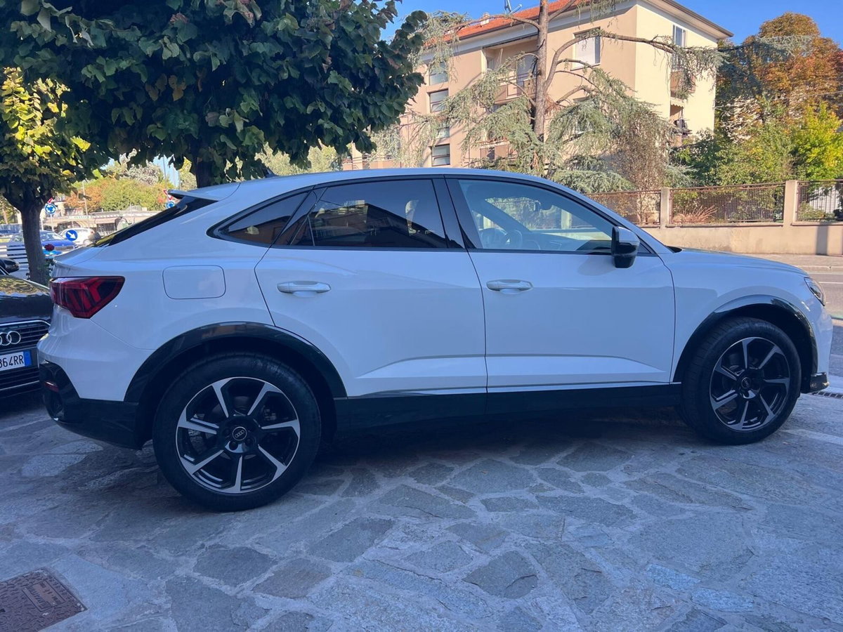 Audi Q3 Sportback 35 TDI quattro S tronic Business Plus (8)