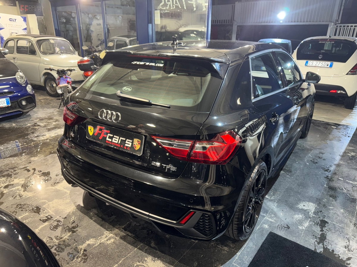 Audi A1 Sportback 25 TFSI S line edition (8)